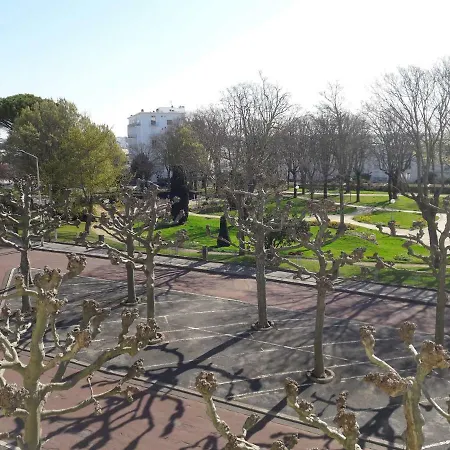 Vue Sur - Congres * 로양